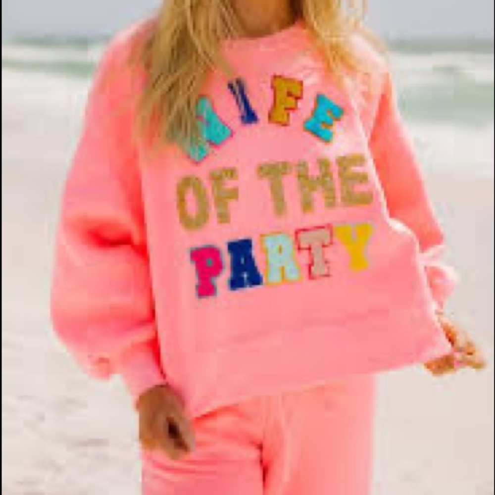 Wife of the party jogger set